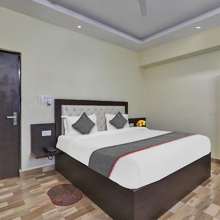 Collection O Starfield Hotel Lucknow Exterior foto