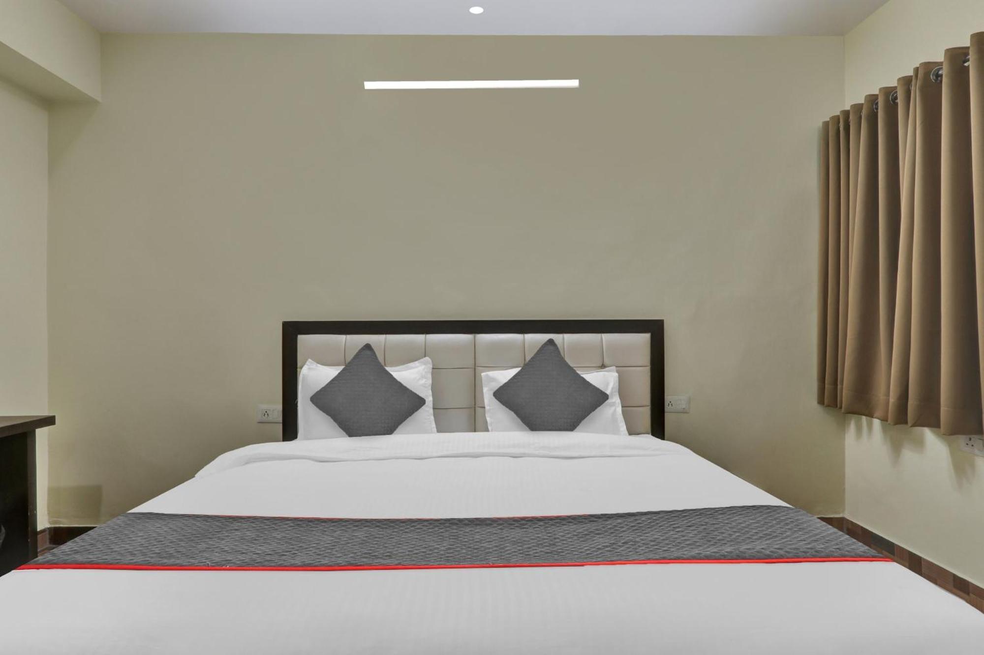 Collection O Starfield Hotel Lucknow Exterior foto
